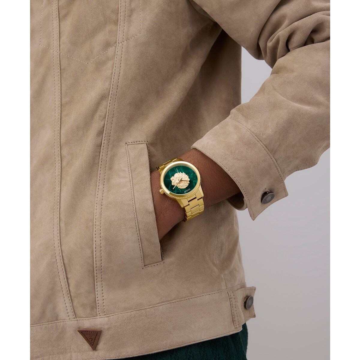 V1HBAD5CEF67174C85CA000433136D08585RP7