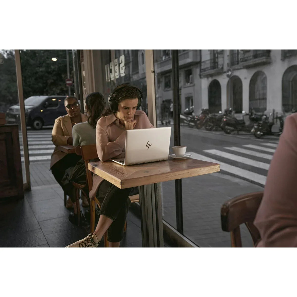 Laptop HP 9G0V5ET - Yestore