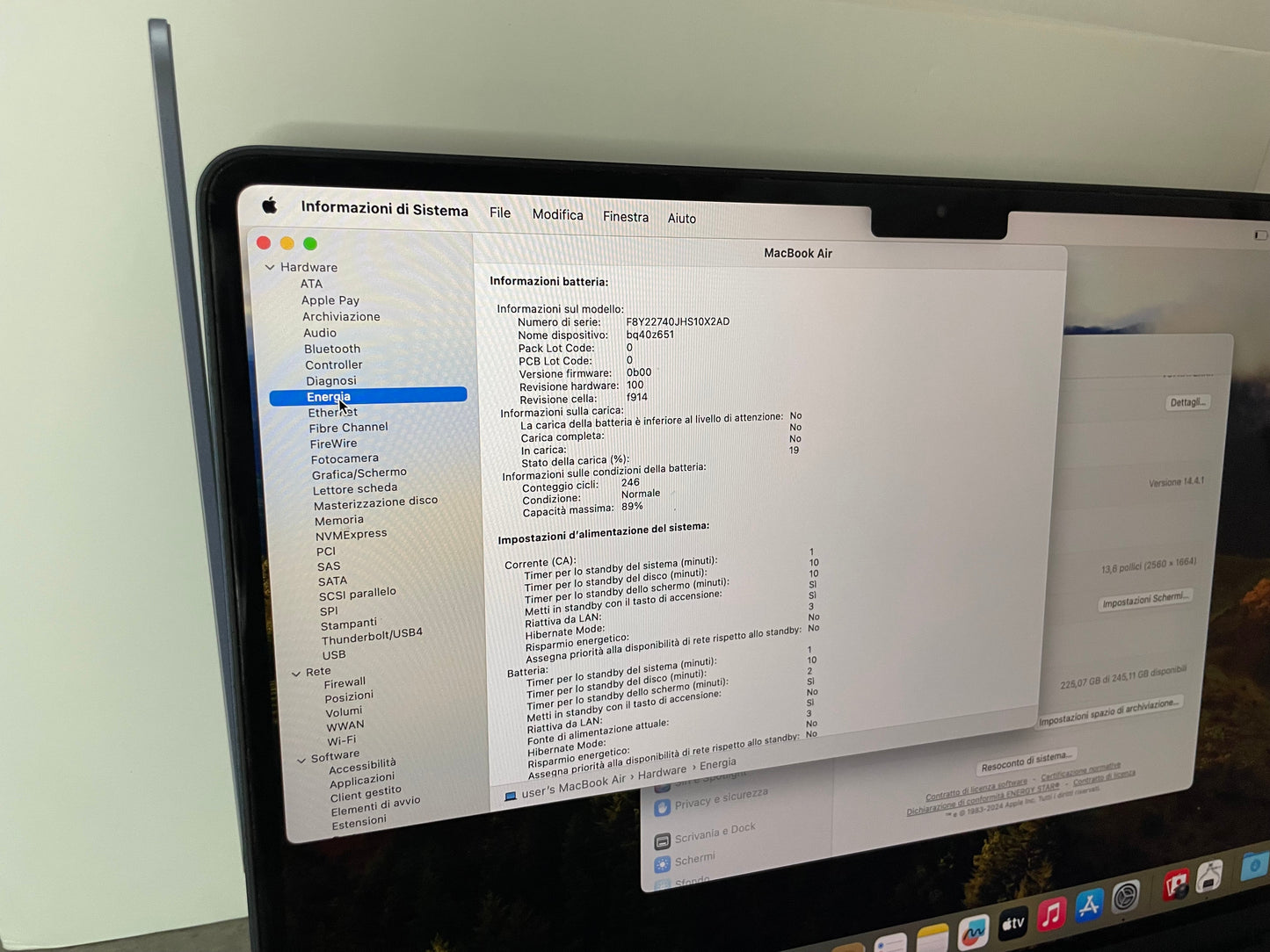 MacBook Air 13" M2 2022 | 8GB RAM | 256GB SSD | 8-Core GPU | Mezzanotte