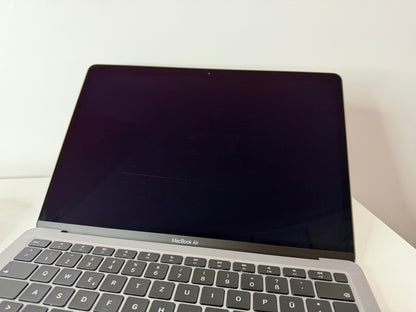 MacBook Air 13" M1 2020 | 16GB RAM | 256GB SSD | 7-Core GPU | Argento