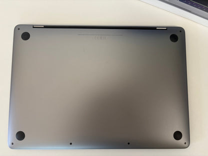 MacBook Pro 13" M2 2022 | 8GB RAM | 256GB SSD | 10-Core GPU | Touch Bar | Grigio