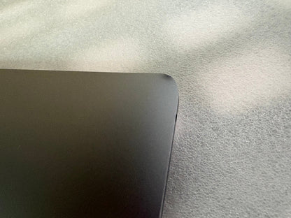 MacBook Air 13" M1 2020 | 8GB RAM | 256GB SSD | 7-Core GPU | Grigio