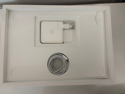 MacBook Pro 13" M2 2022 | 8GB RAM | 256GB SSD | 10-Core GPU | Touch Bar | Grigio