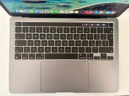 MacBook Pro 13" M2 2022 | 8GB RAM | 256GB SSD | 10-Core GPU | Touch Bar | Grigio