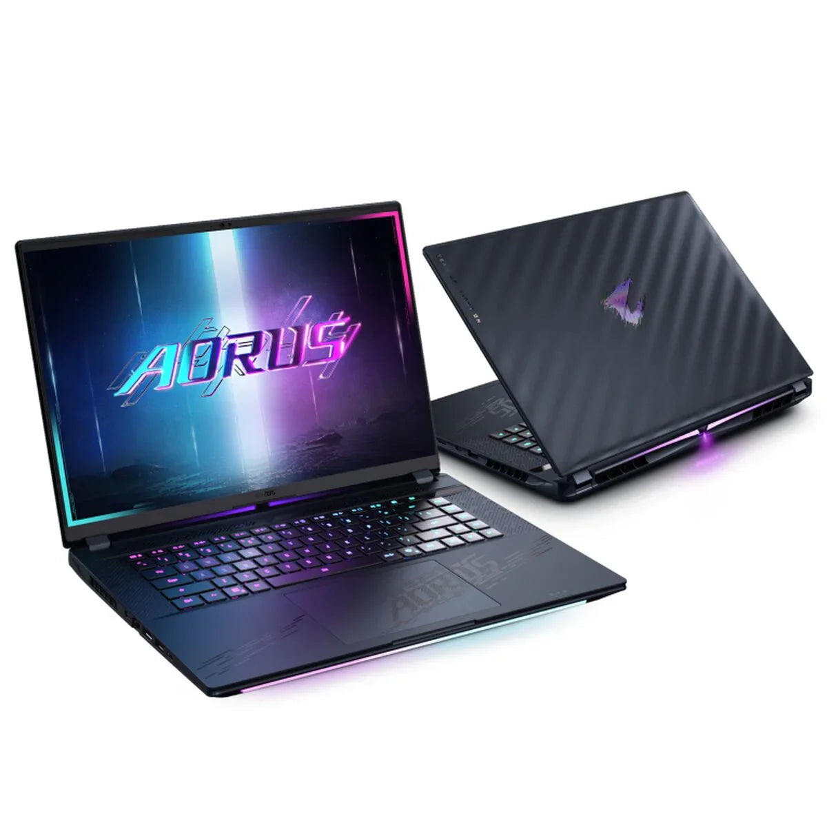 Laptop Gigabyte AORUS MASTER 16 BZHC6PTE64SP 16" 32 GB RAM 1 TB 1 TB SSD Qwerty in Spagnolo Qwerty portoghese - Yestore