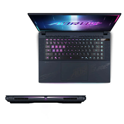 Laptop Gigabyte AORUS MASTER 16 BZHC6PTE64SP 16" 32 GB RAM 1 TB 1 TB SSD Qwerty in Spagnolo Qwerty portoghese - Yestore