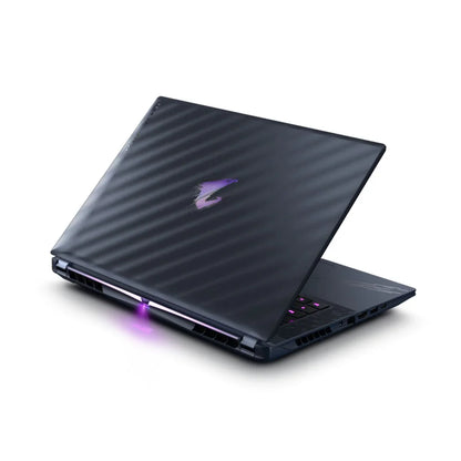 Laptop Gigabyte AORUS MASTER 16 BZHC6PTE64SP 16" 32 GB RAM 1 TB 1 TB SSD Qwerty in Spagnolo Qwerty portoghese - Yestore