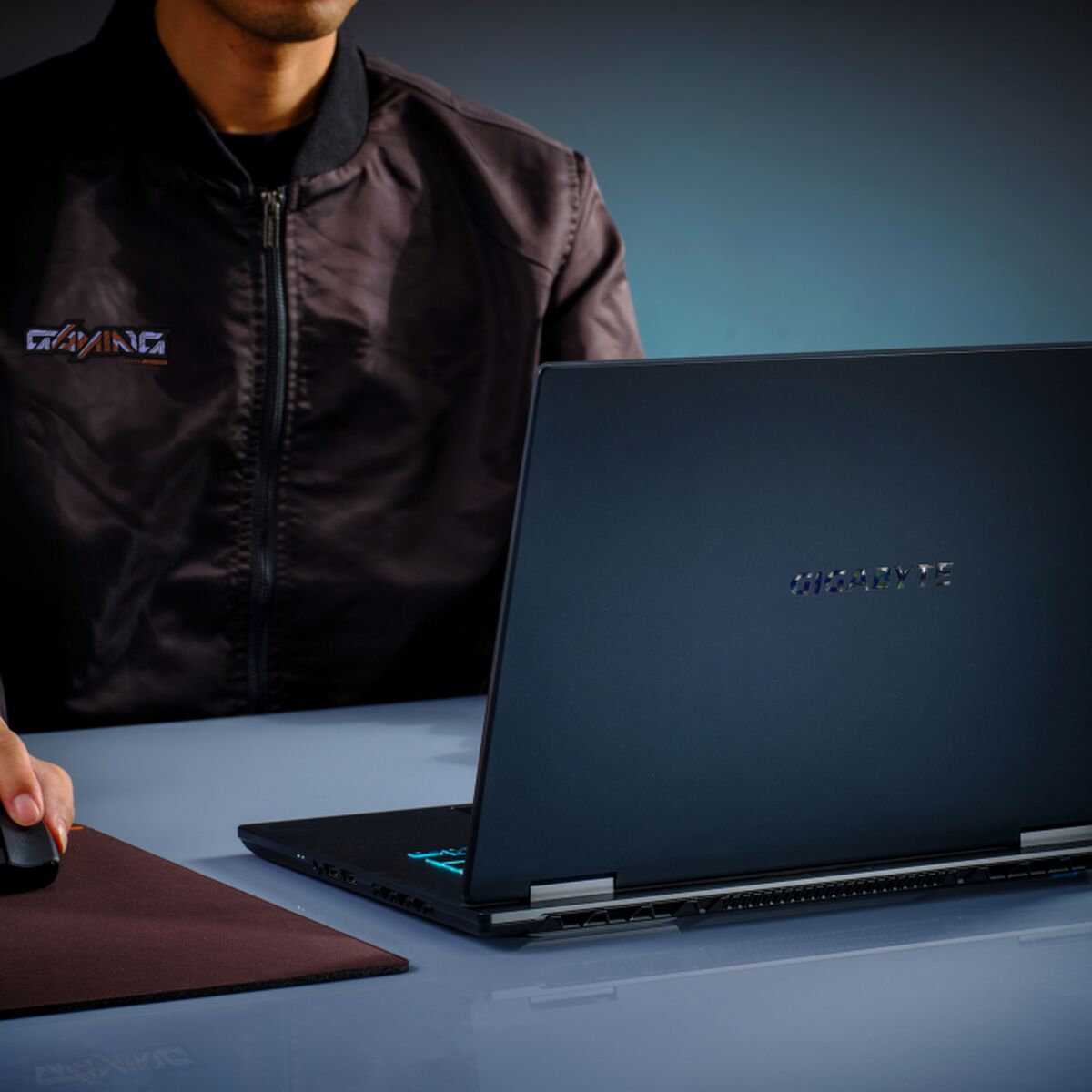 V2H7348772F39E76AC9BE6408479E806341R6204909P2