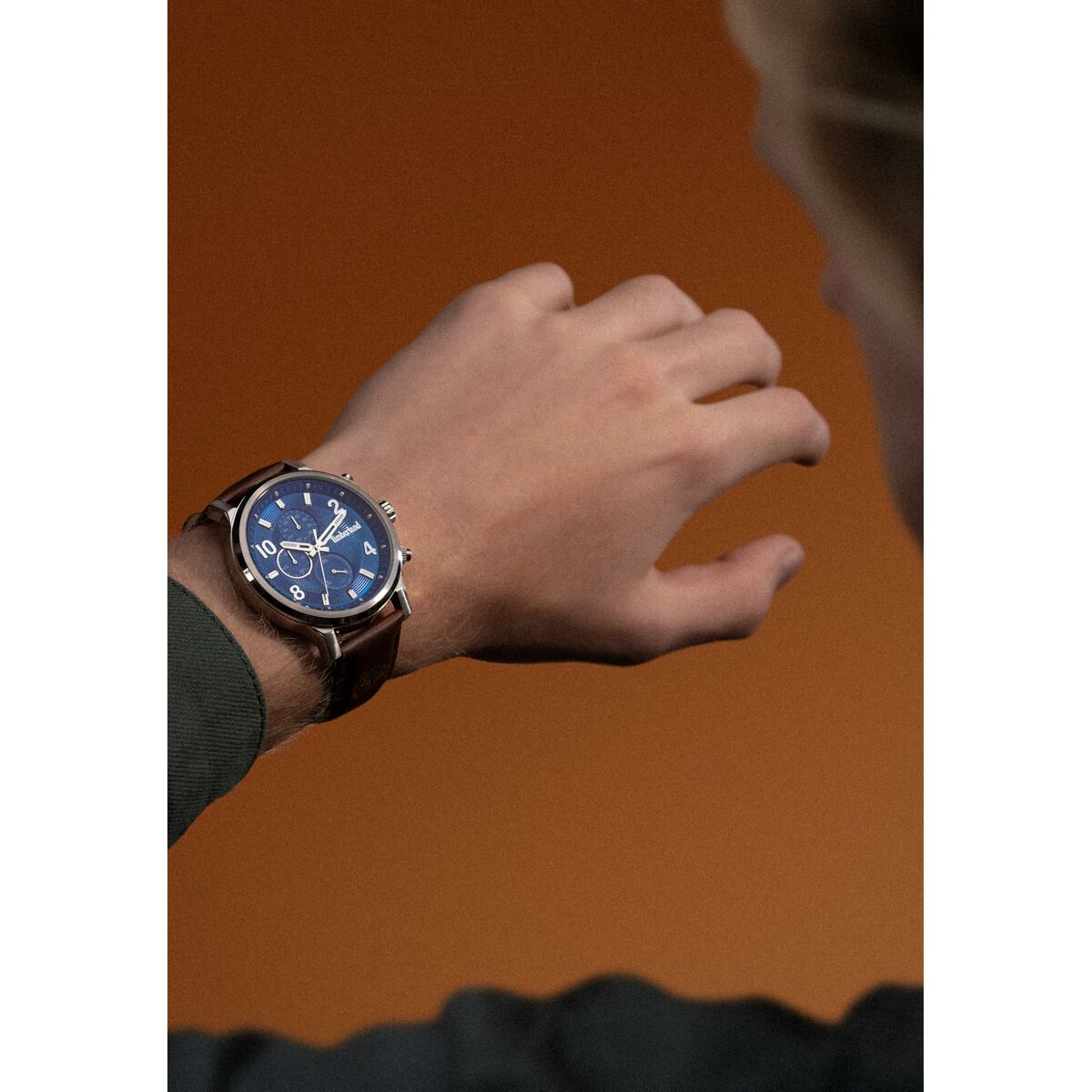 V2H79A05C7DEEA0CA779350C099A85D8A4AR7128013P2