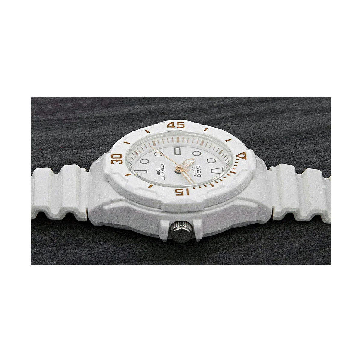 Orologio Donna Casio LRW-200H-7E2VEF (Ø 34 mm) - Yestore