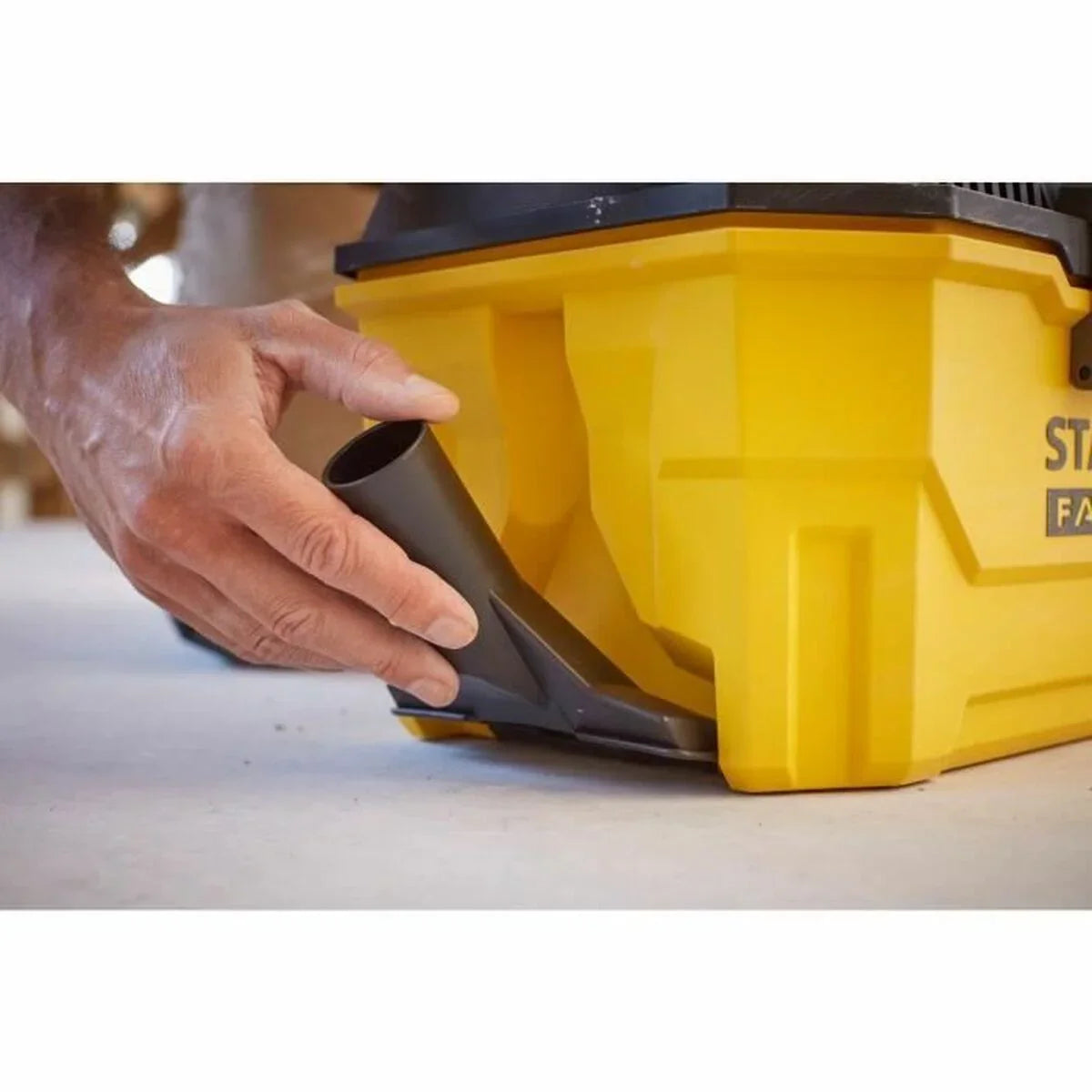 Aspirapolvere Stanley 18 W - Yestore