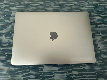 MacBook Air 13" 2020 | i5 | 8GB RAM | 256GB SSD | Intel Iris | Grigio