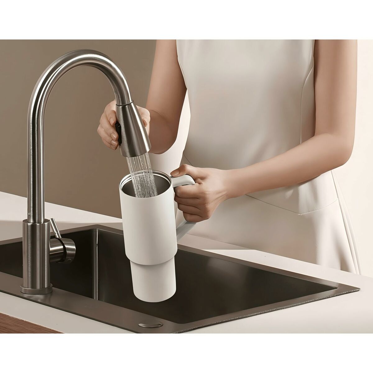 V2HE2570CF048A8A8D11C3332FC987AF2D1R7504796P10