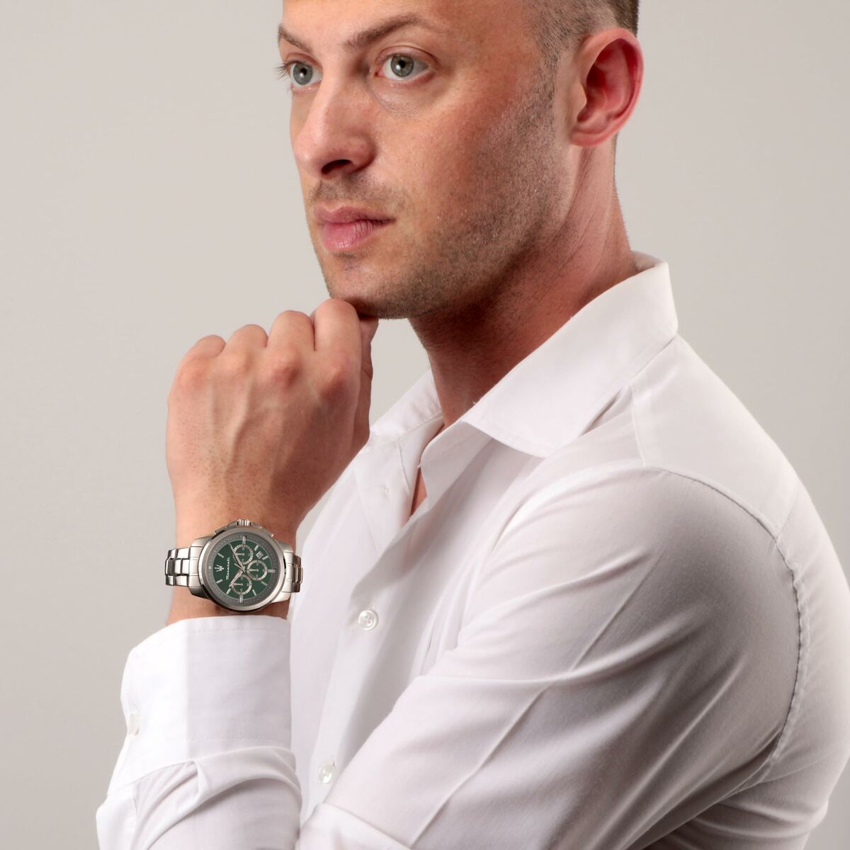 V1HB83A52A7FE9AC18F578DF7FD7F2F2426RP7