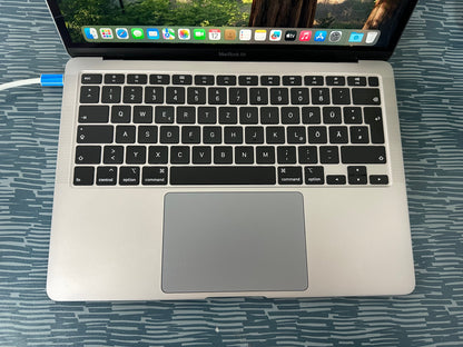 MacBook Air 13" 2020 | i5 | 8GB RAM | 256GB SSD | Intel Iris | Grigio