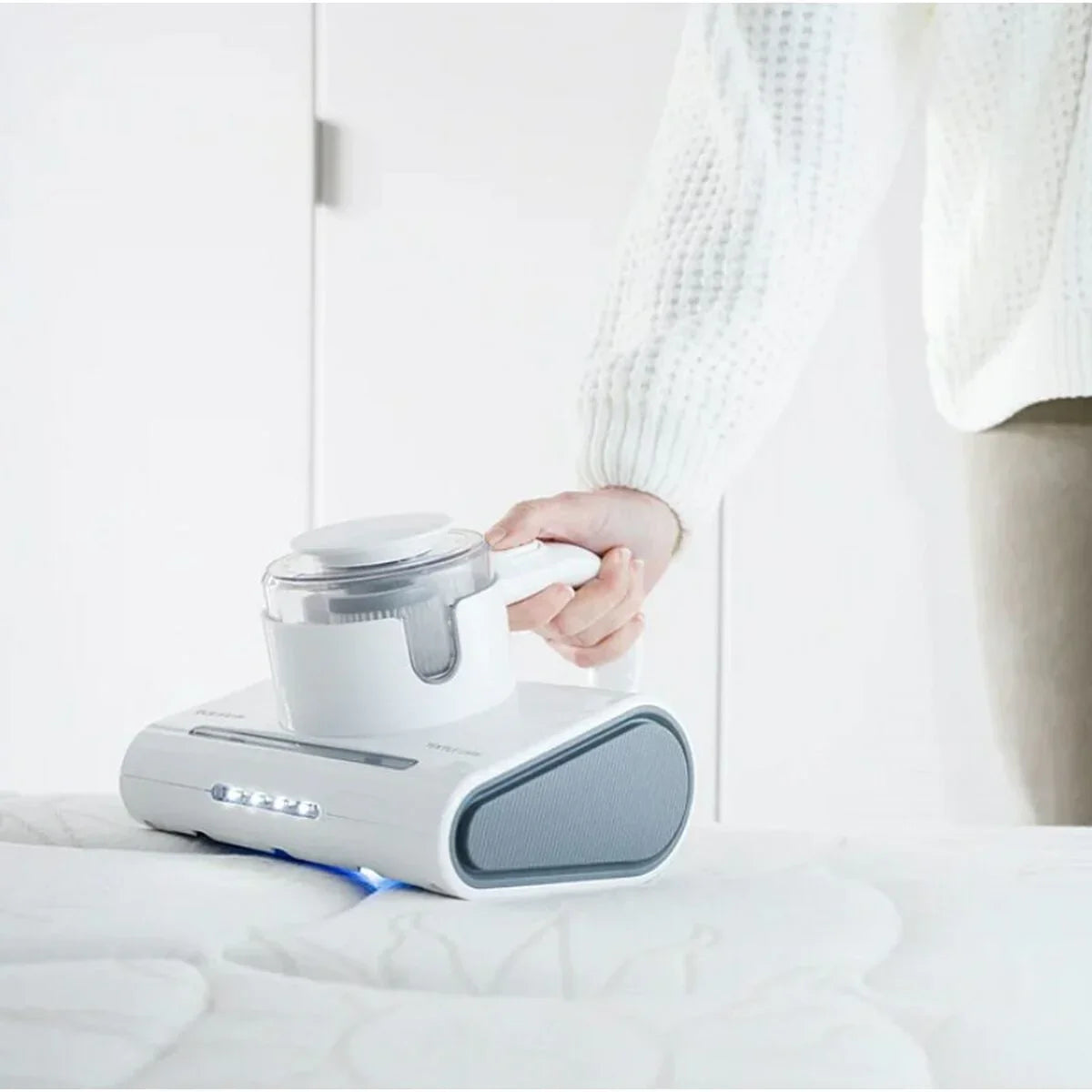 Aspirapolvere a Mano Taurus EST9489320L 300 W - Yestore