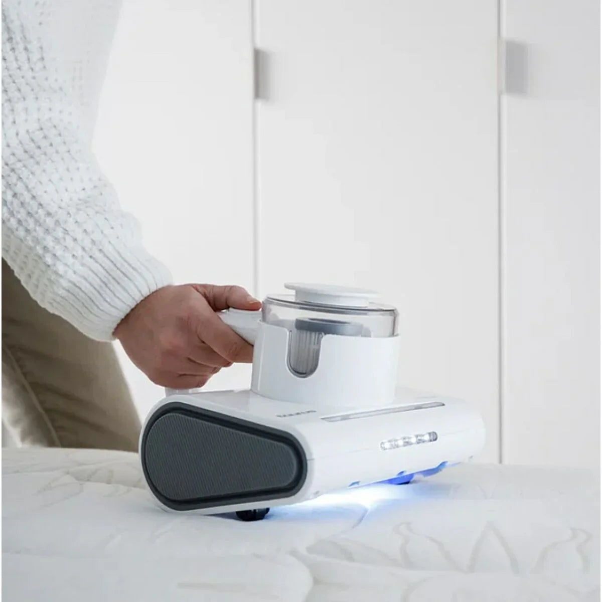 Aspirapolvere a Mano Taurus EST9489320L 300 W - Yestore