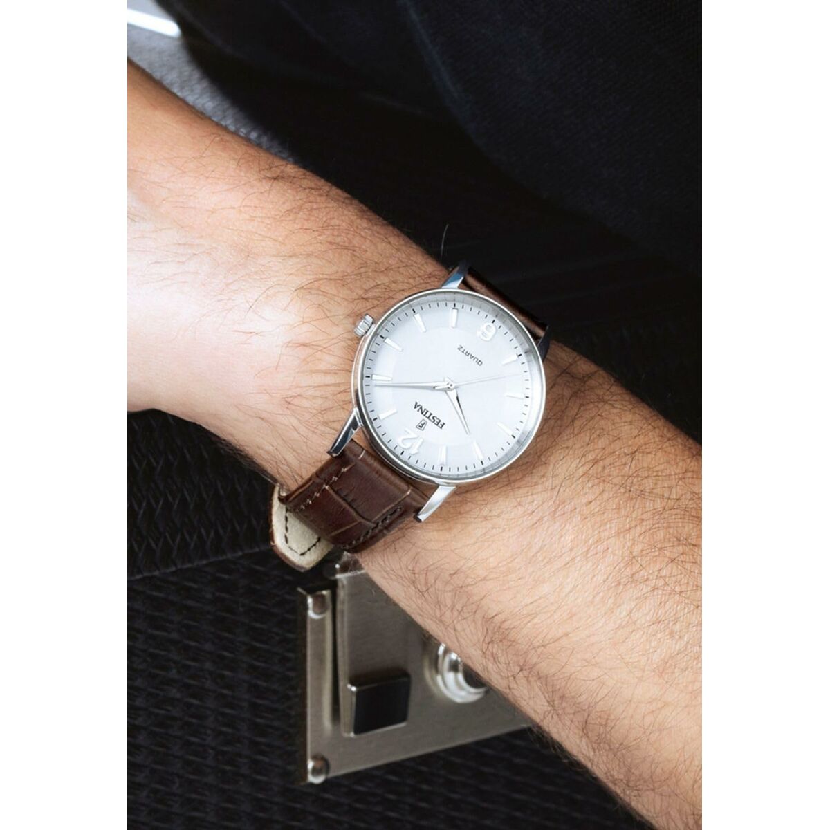 V2H76196A769B214C0AFE9AA9E0DE8CA36FR7144469P2