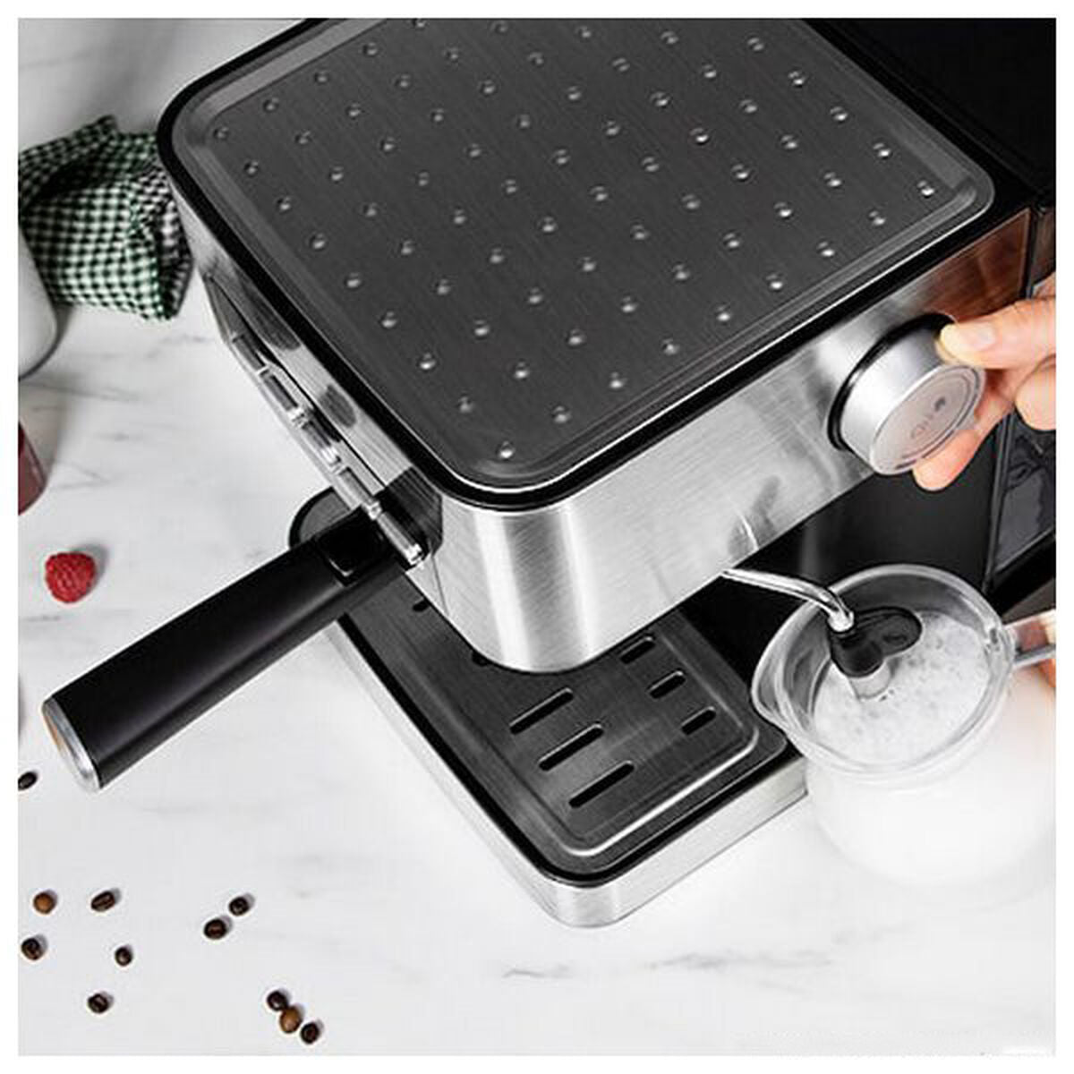 V12HB51B9E54AFEE109A60AFD4606A9B9282R3217580P5