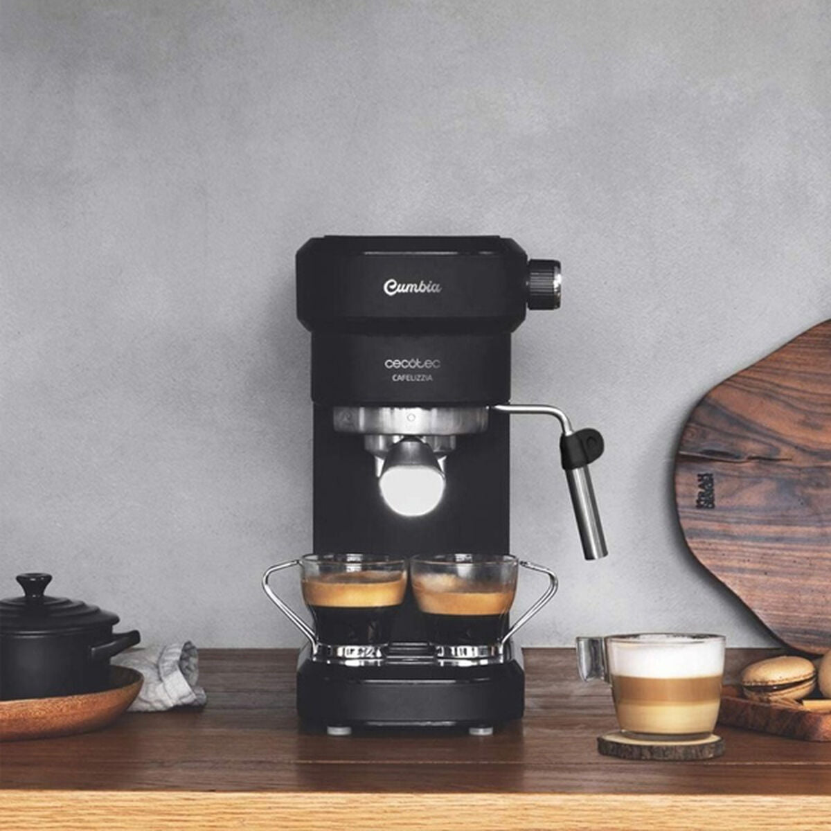 V13H205211597F824E372985FFE90BCE24E6R7431844P2