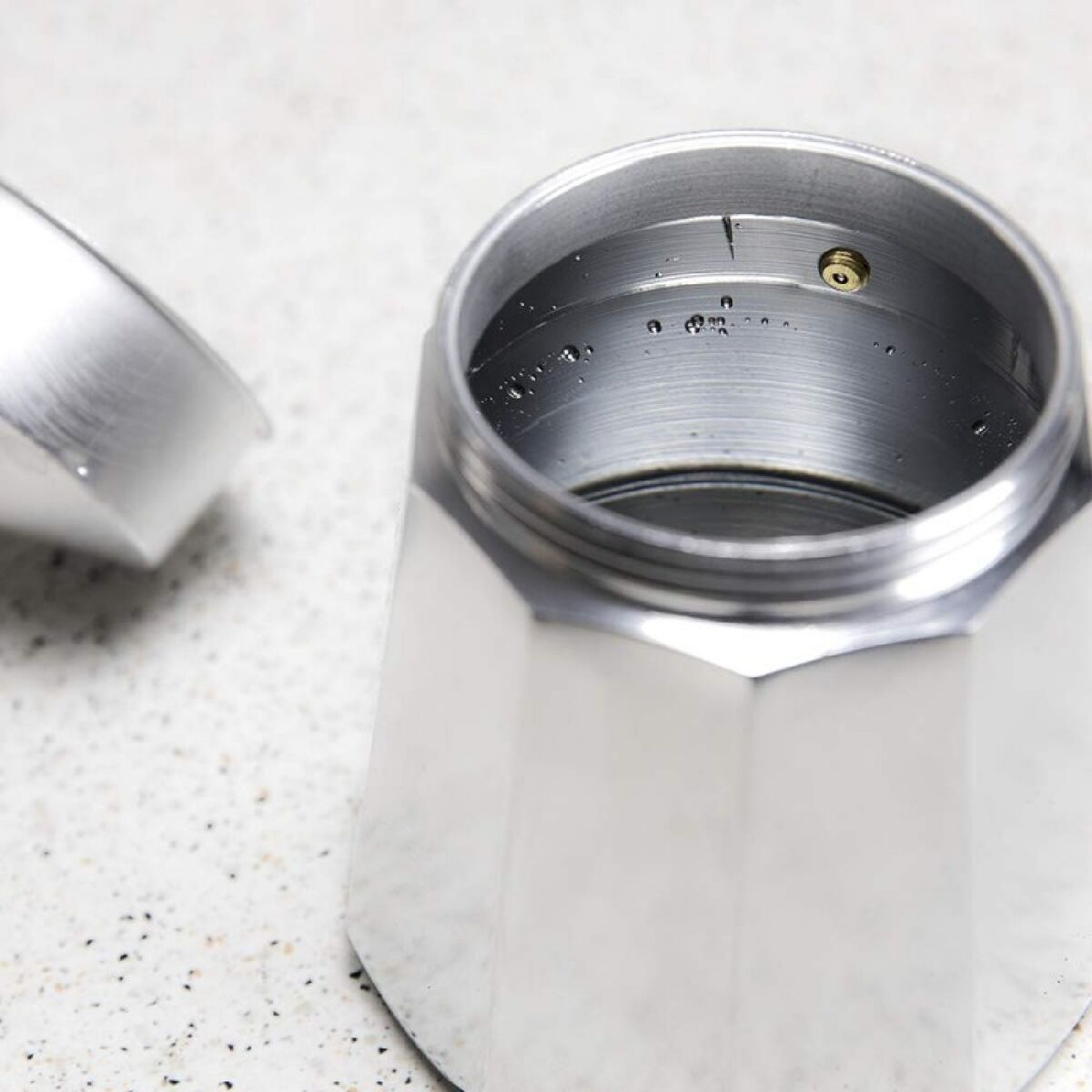 V5H5D1356D8CC680F084F0B2A6AD3298CEER6938280P2