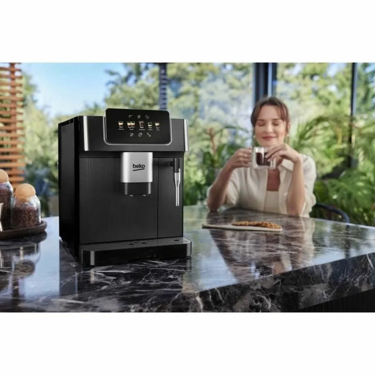 Caffettiera superautomatica BEKO CEG7302B Nero - Yestore