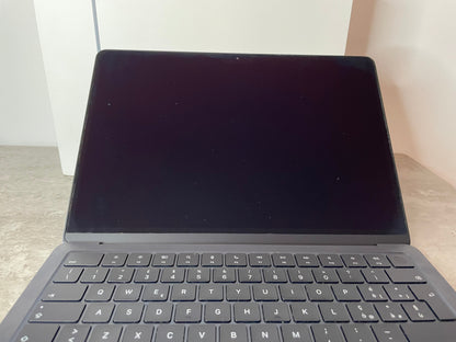 MacBook Air 13" M2 2022 | 8GB RAM | 256GB SSD | 8-Core GPU | Mezzanotte