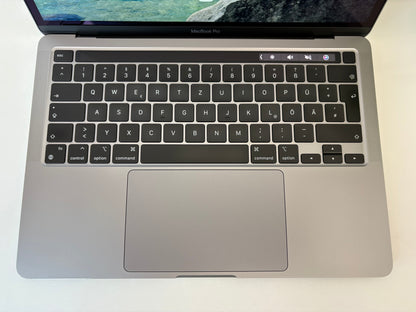 MacBook Pro 13" M1 2020 | 8GB RAM | 512GB SSD | 8-Core GPU | Touch Bar | Grigio