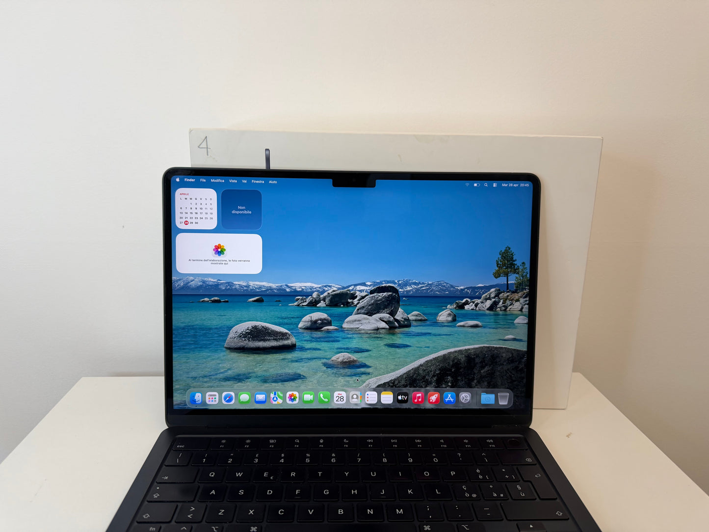 MacBook Air 13" 2022 | M2 8-Core | 8GB RAM | 256GB SSD | Mezzanotte