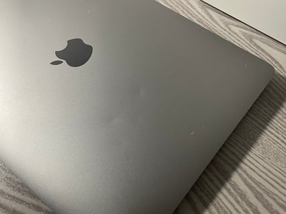 MacBook Air 13" M1 2020 | 8GB RAM | 256GB SSD | 7-Core GPU | Grigio