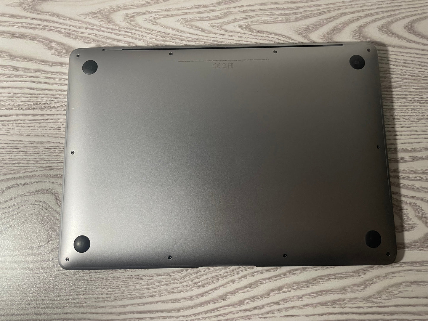 MacBook Air 13" M1 2020 | 8GB RAM | 256GB SSD | 7-Core GPU | Grigio