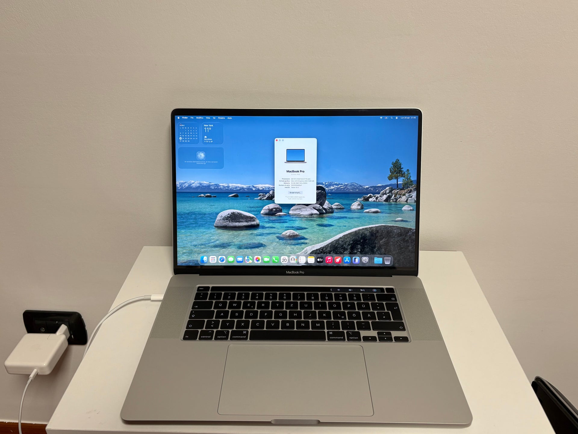 MacBook Pro 16" 2019 | i7 | 16GB RAM | 512GB SSD | AMD 5300M | Argento