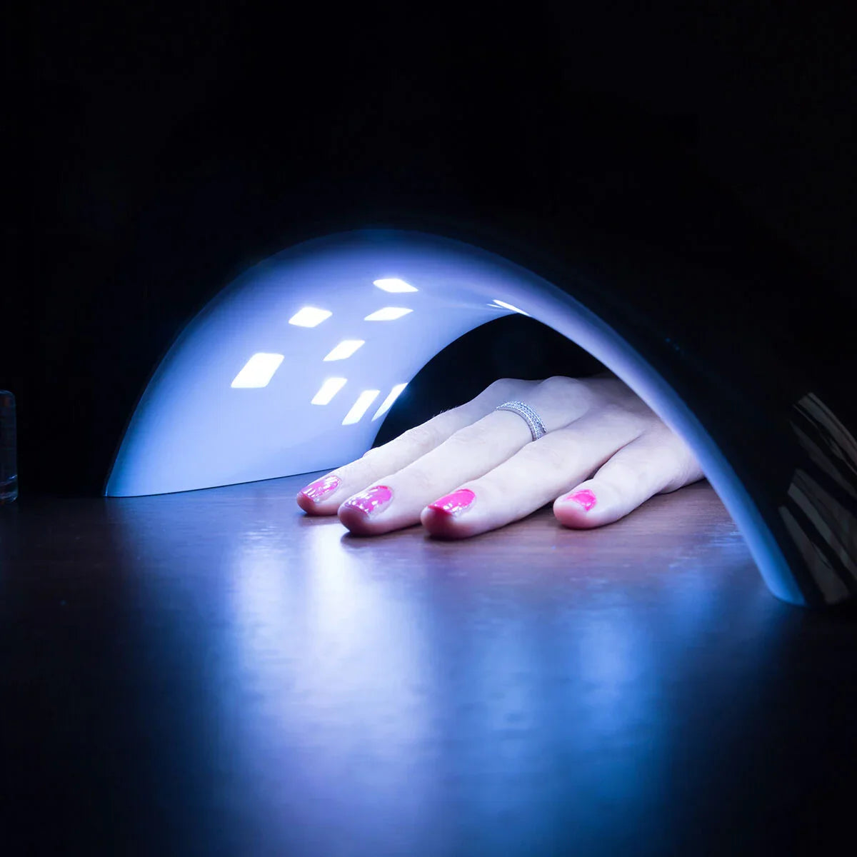 Lampada LED UV Professionale per Unghie InnovaGoods - Yestore