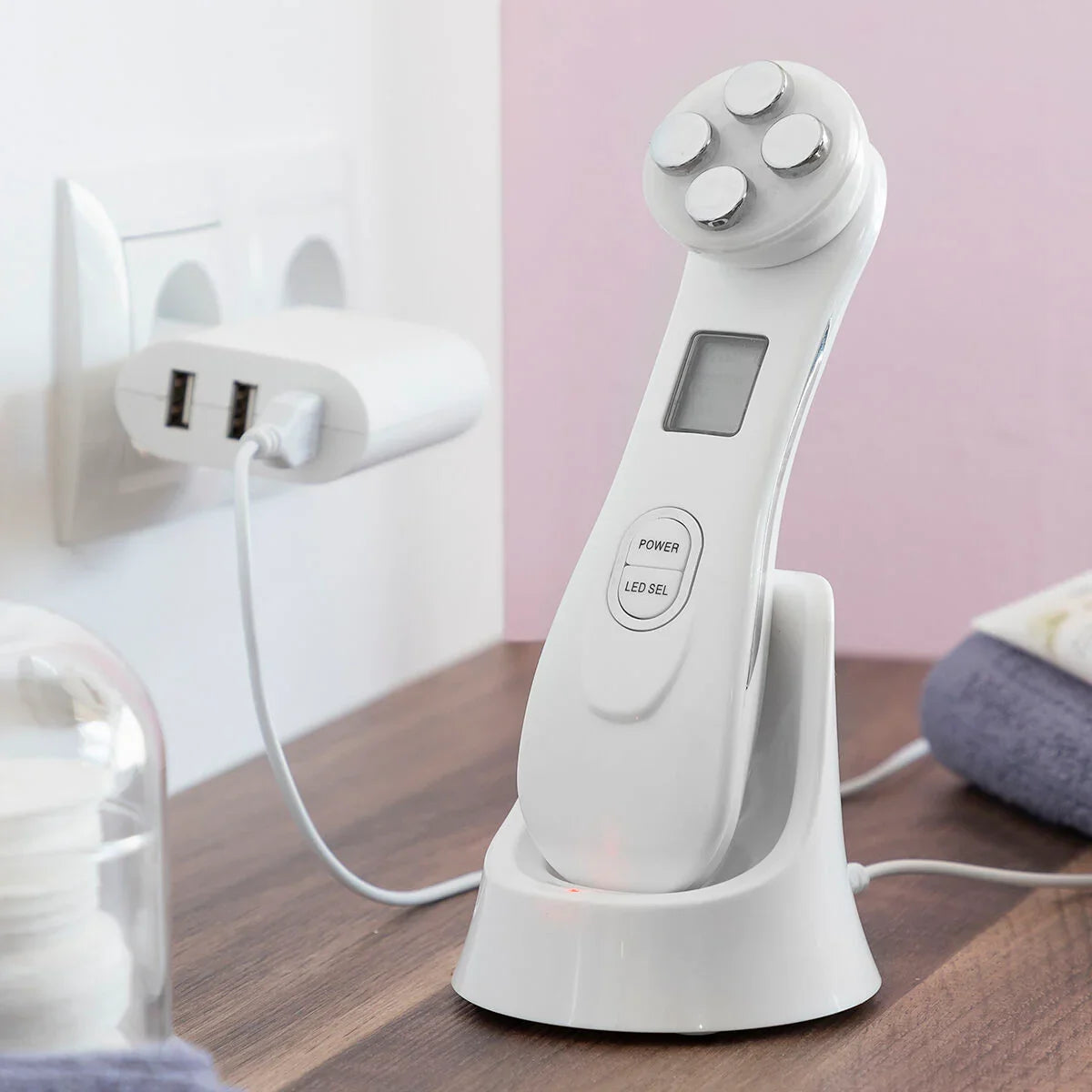 Massaggiatore Viso con Radiofrequenza, Fototerapia ed Elettrostimolazione - Yestore