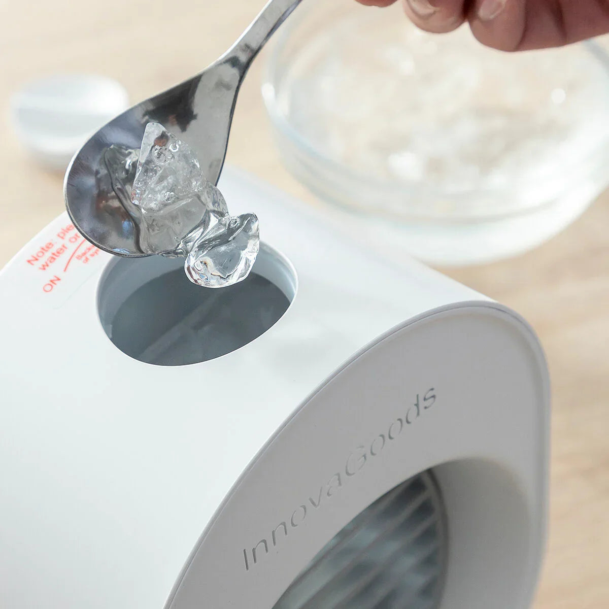 Mini Climatizzatore Umidificatore a Ultrasuoni con LED Koolizer InnovaGoods - Yestore